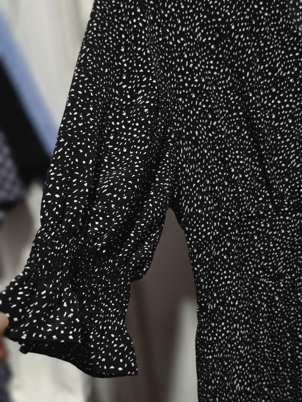 MELLODAY Black Dot-Print V-Neck Maxi Dress - Picture 5 of 6